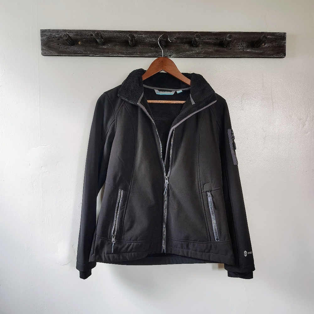 Free Country Black Aeris ll Super Softshell